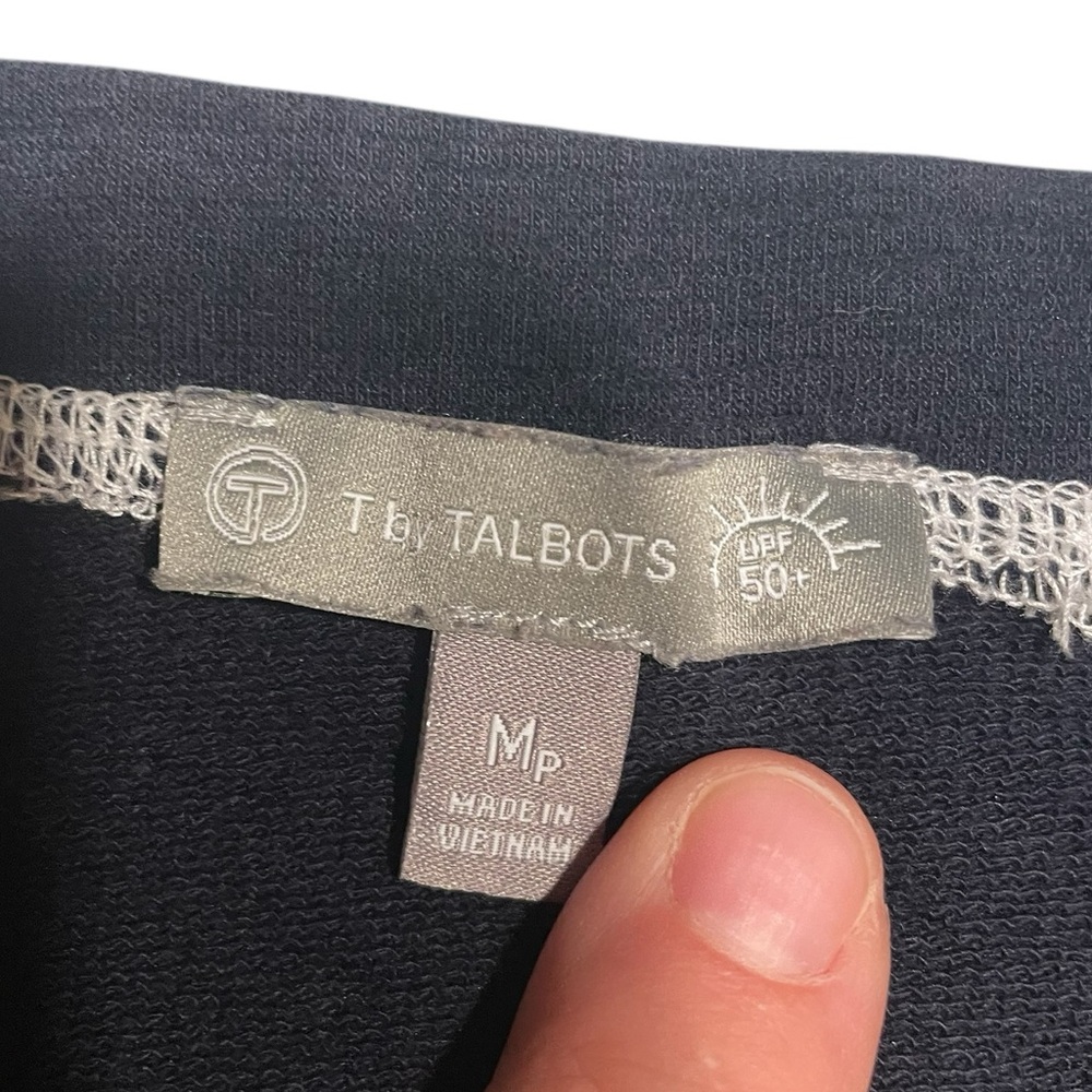 Talbots Navy‎ Stretch Long Sleeve SPF 50 Top (Medium Petite) - Picture 5 of 6